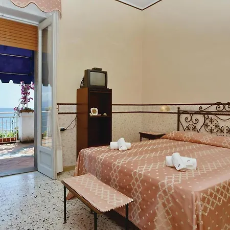 3 Bedroom Amazing In S, Giovanni A Piro Sa San Giovanni a Piro