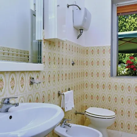 3 Bedroom Amazing In S, Giovanni A Piro Sa *